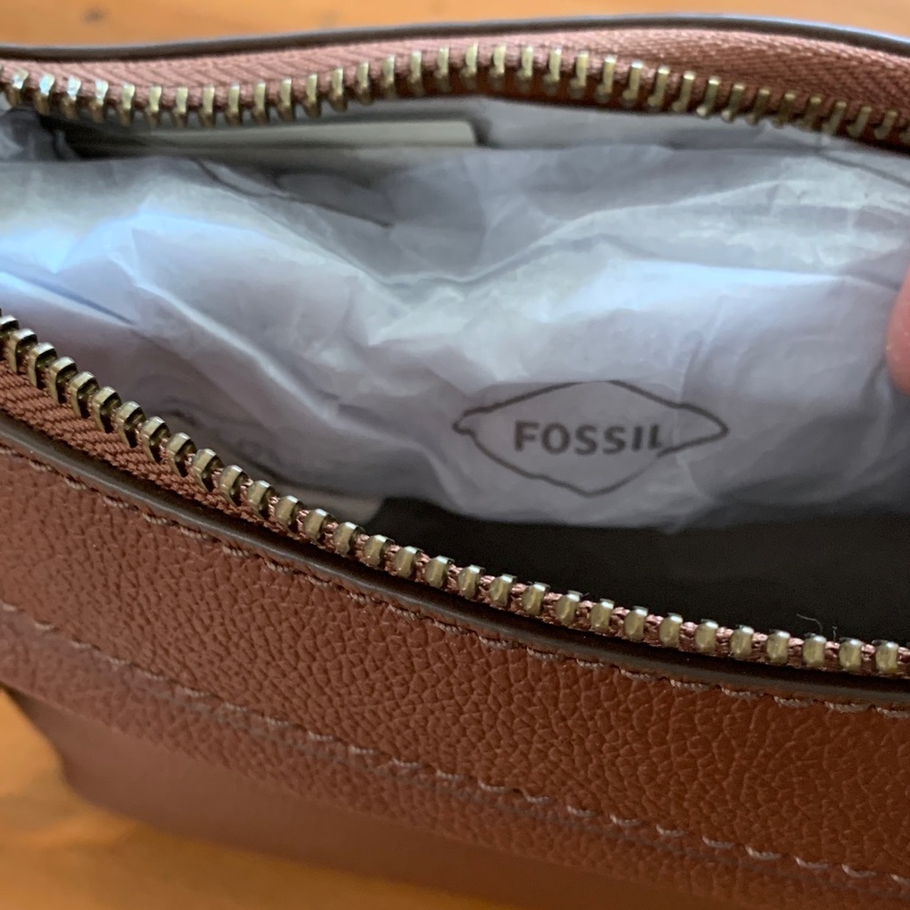 Fossil Brown Kiera Crossbody Bag - Picture 5 of 10